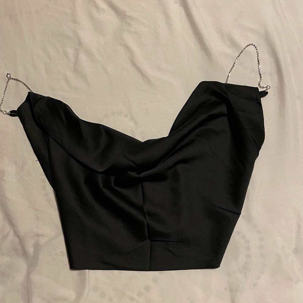 Stain backless top